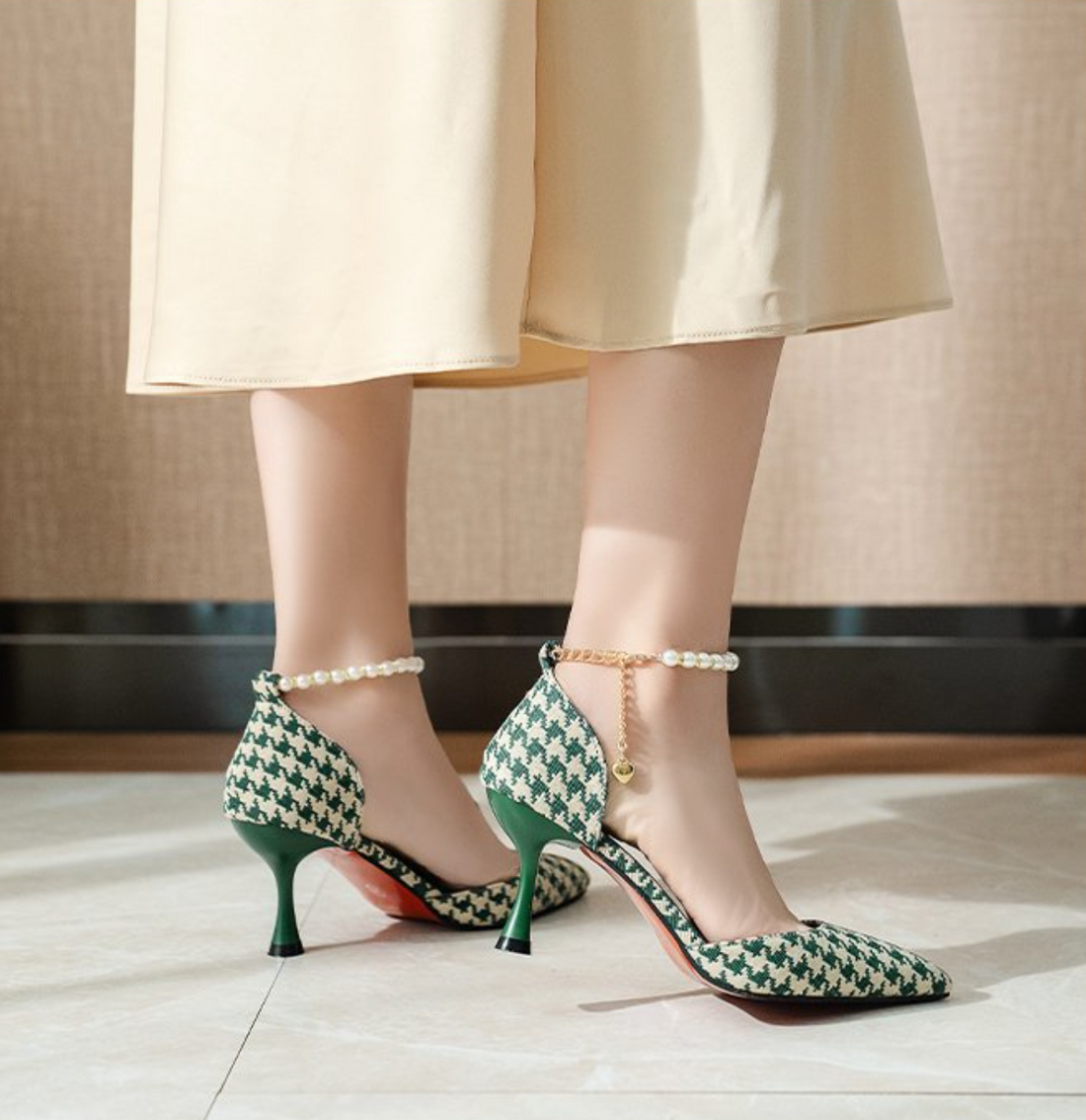 Pearl Straps Plaid Pointy Heels