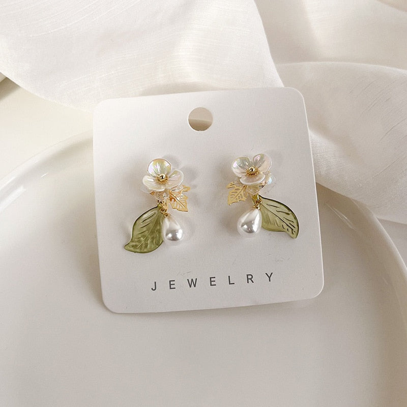 White Blossom Pierced Earrings