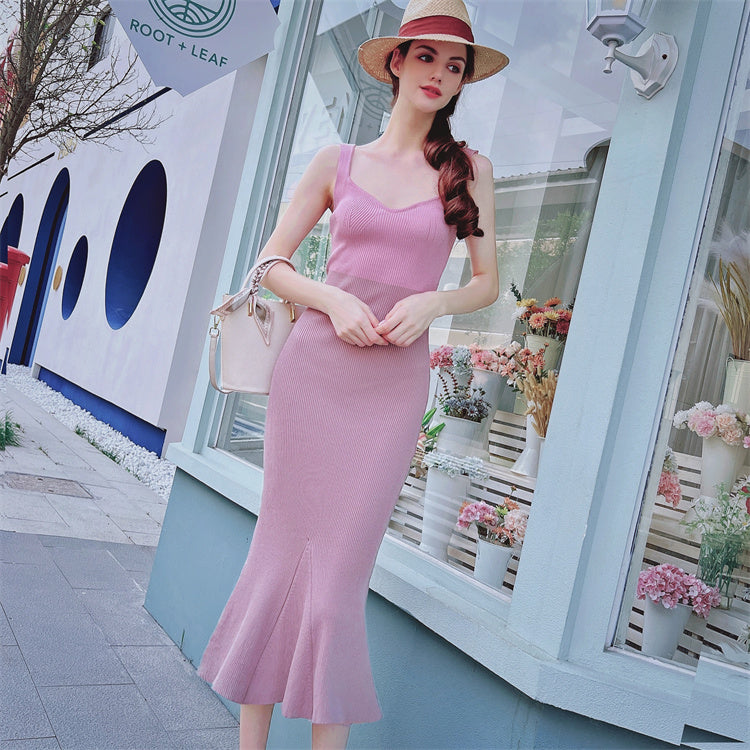 Marvelous Ladies Pink Knit Dress