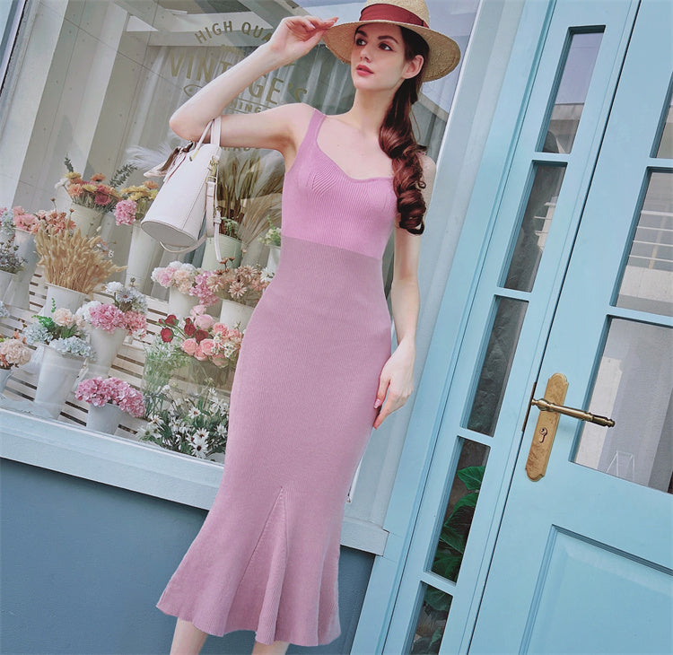 Marvelous Ladies Pink Knit Dress