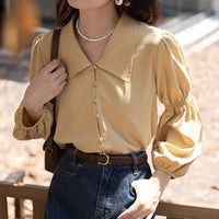 Feeling Pease Retro Blouse