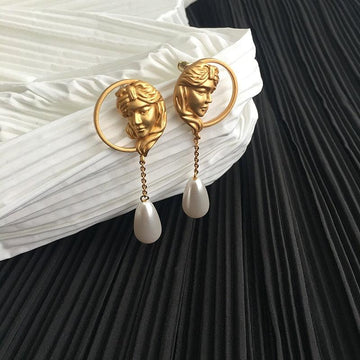 Elegant Lady Earrings - Lifestyle Pavilion