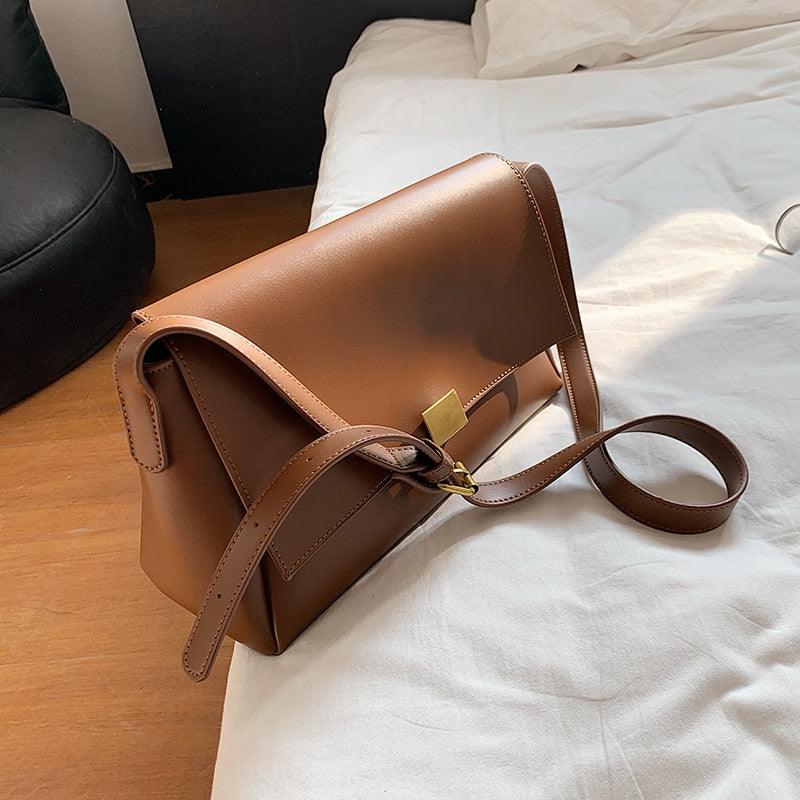 December Reading Time Crossbody Bag - Lifestyle Pavilion