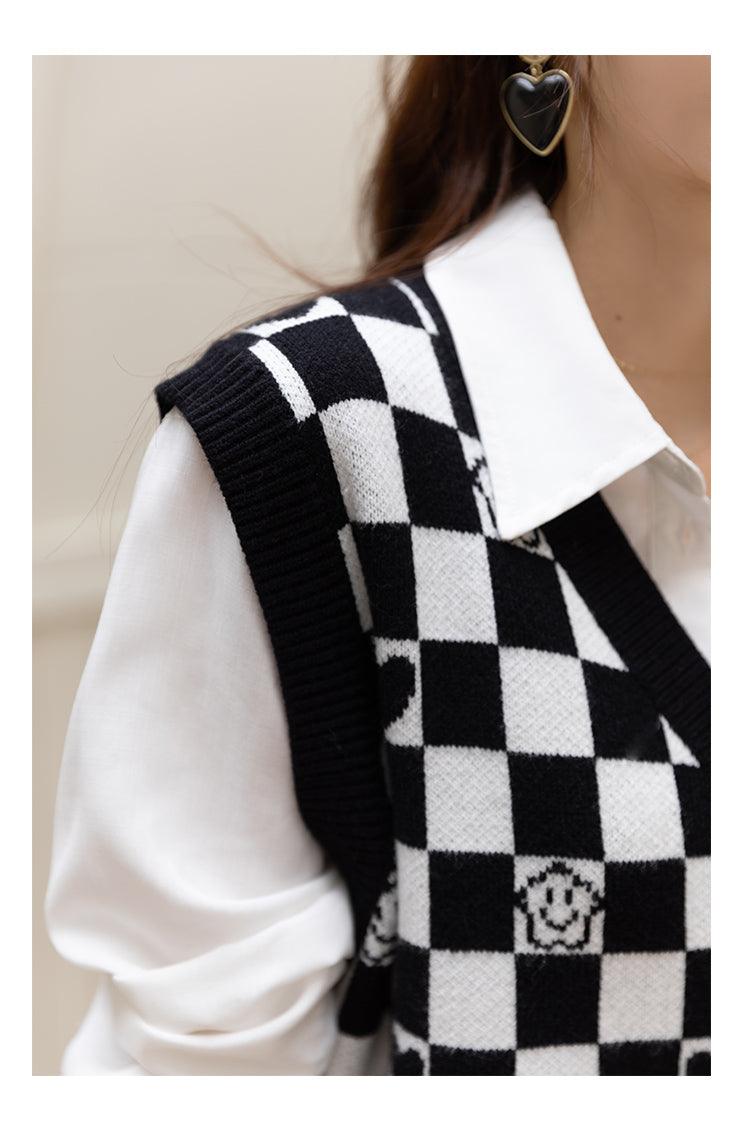 Checkmate Knitted Vest - Lifestyle Pavilion