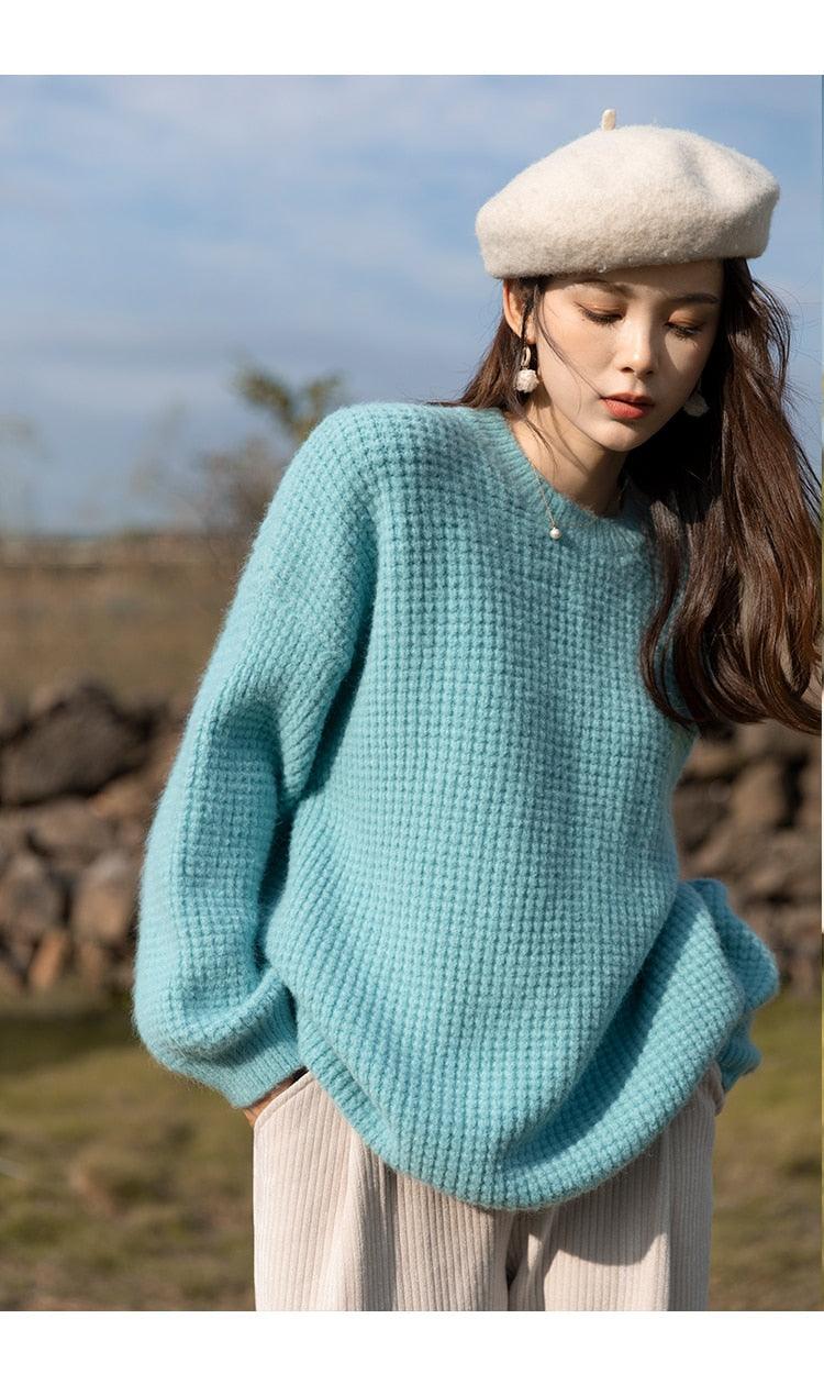 Happy Moment Warm Pullover - Lifestyle Pavilion